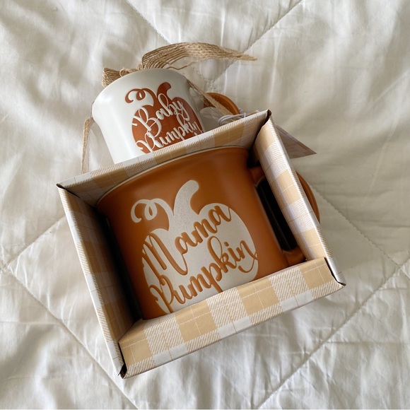 Mama & Baby Pumpkin Large and Small Mugs Set - Picture 4 of 4